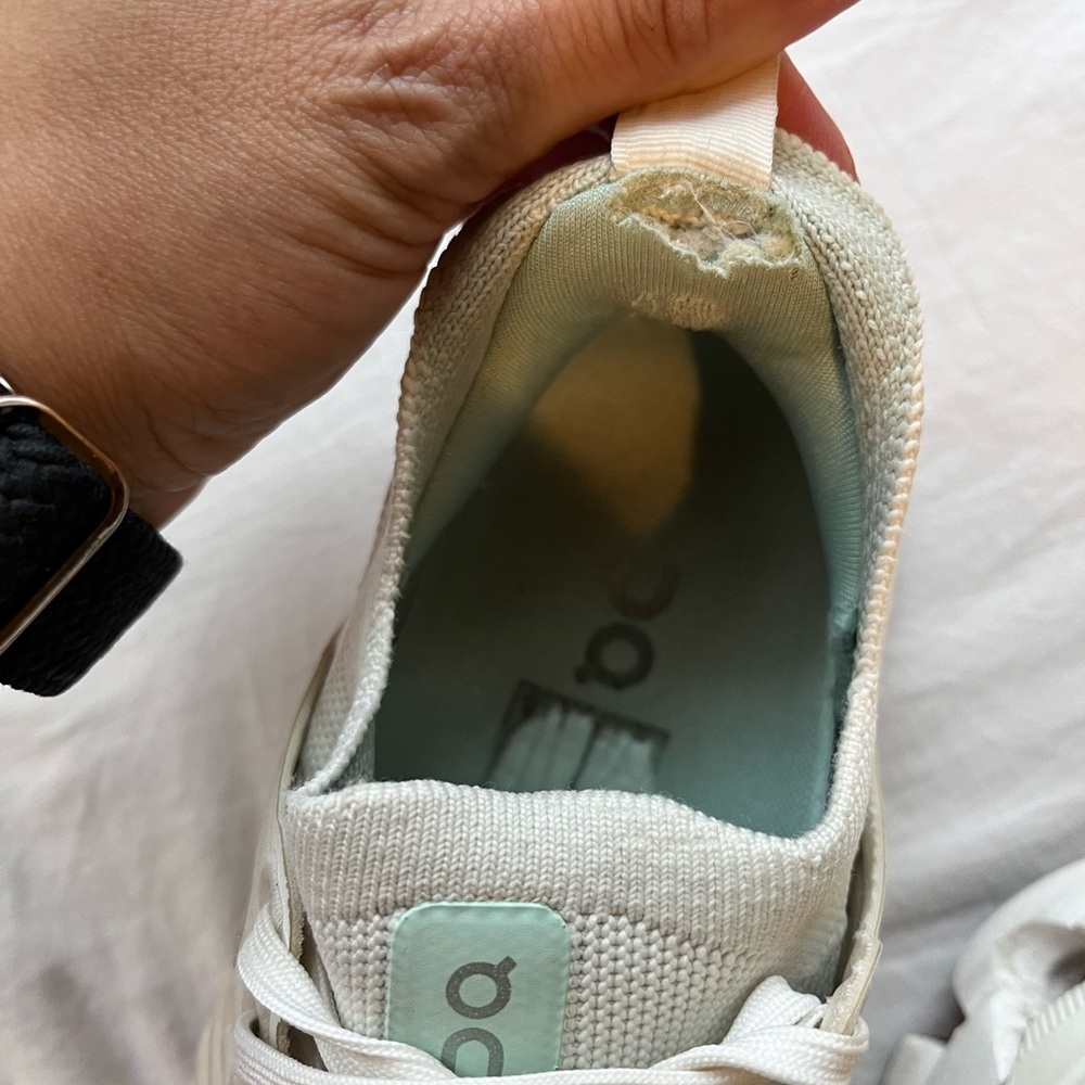 ON running On cloud cloudswift running athletic shoes women’s size 7 white green - Picture 7 of 12